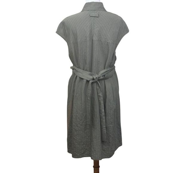 Saintann for Tuckernuck Telma cap sleeve dress, green, quiet money, classic - Picture 3 of 9
